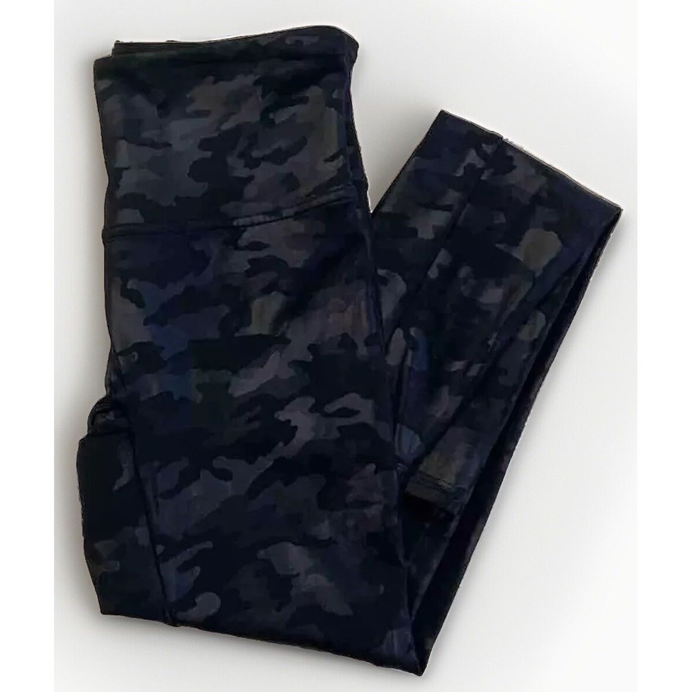 SPANX 20185R Glossy Camo Matte‎ Black shaping slimming Leggings Med